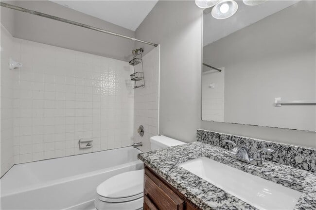 Building Photo - 4890 Evergreen Valley Way