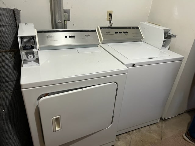 Building Photo - 120 Locust St