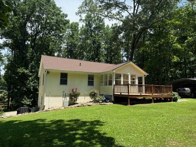 Building Photo - Welcome Home!