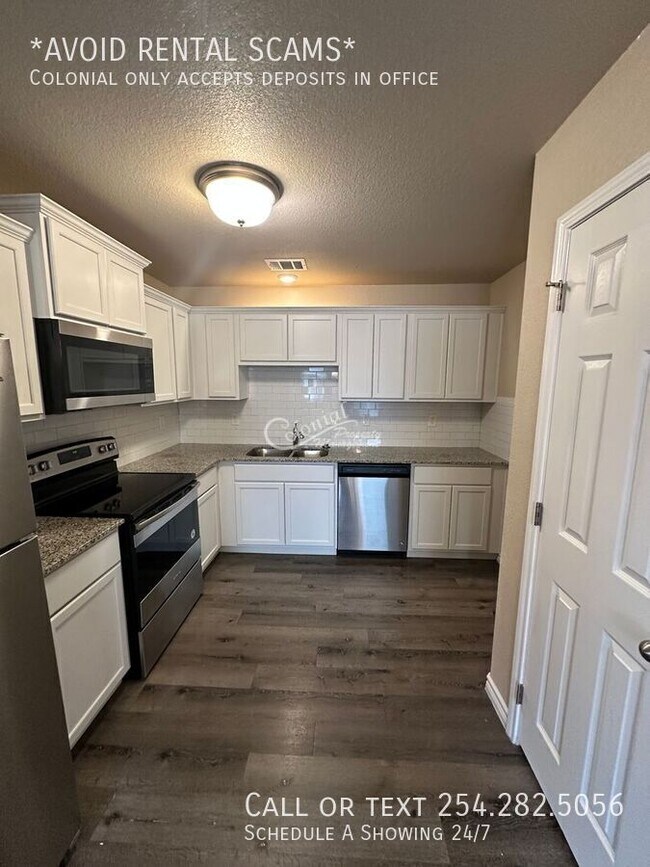 Building Photo - 2403 Duntov Dr