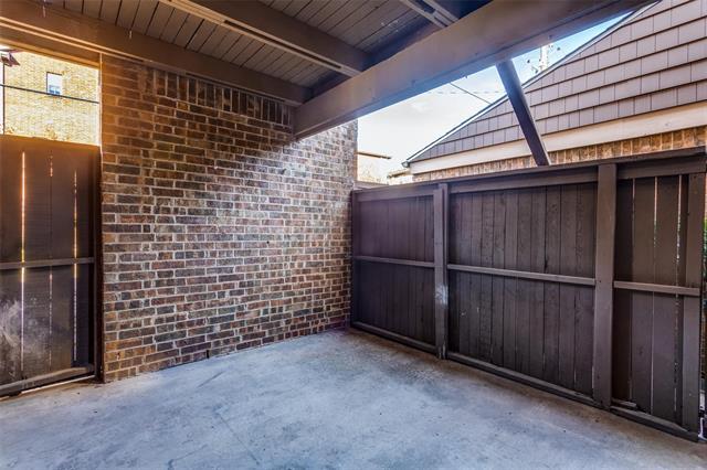Building Photo - 5142 Amesbury Dr