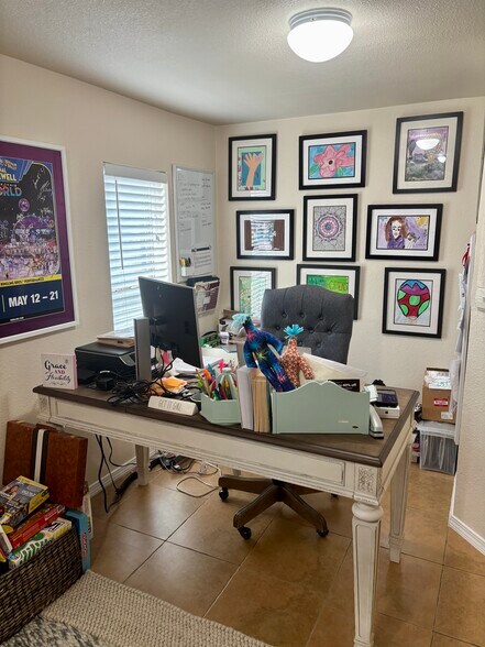 Building Photo - 224 Simmons Dr