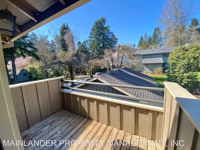 Building Photo - 5961-6963 SW Childs Rd