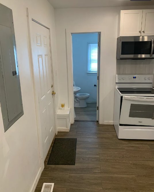 Building Photo - 1417 W Leigh St