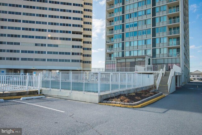 Building Photo - 10700 Coastal Hwy
