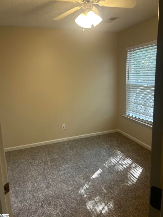 Building Photo - 31 Buckhead Ln