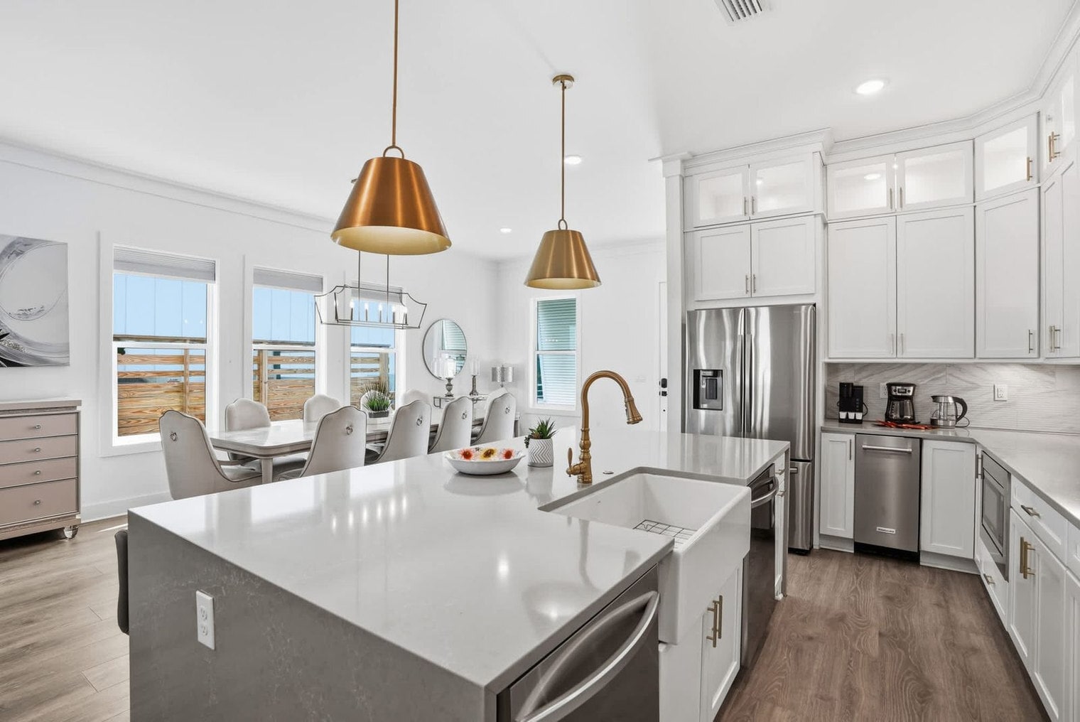 Building Photo - 120 Dune Dr