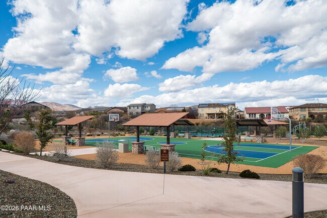 Building Photo - 832 Eugene Rd