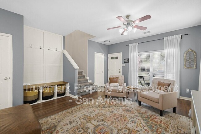 Building Photo - 545 Stonebrook Dr