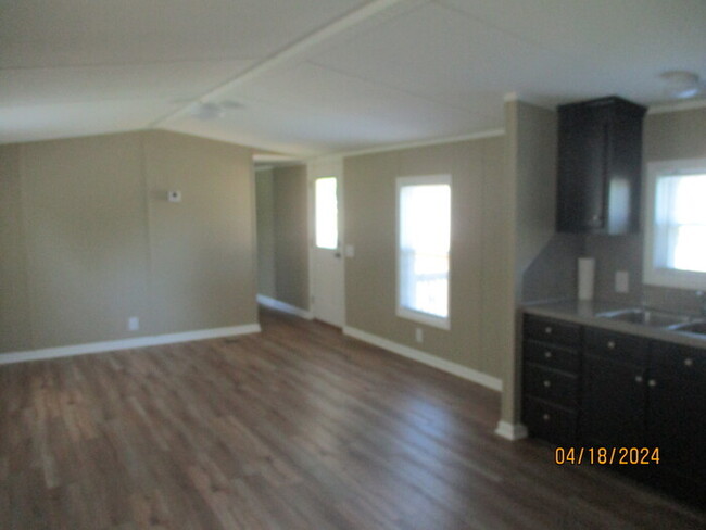 Building Photo - 24671 Ridgecrest Rd