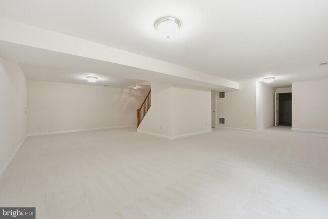Building Photo - 1414 Hague Dr SW
