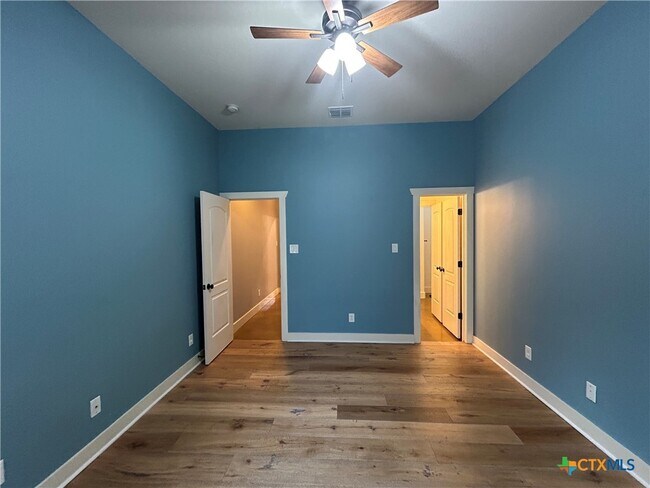 Building Photo - 406 Williams Way
