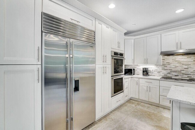 Building Photo - 43 Coconut Ln