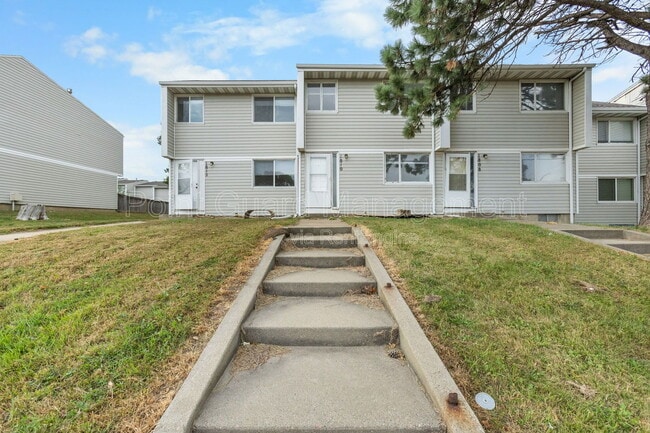 Building Photo - 1810 S Cleveland Ave