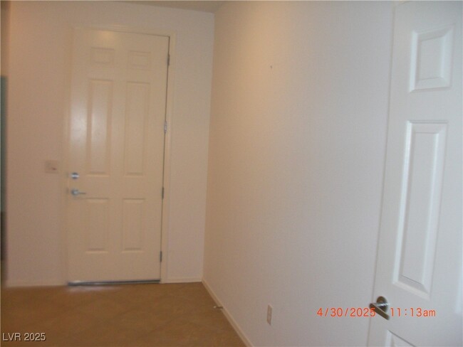 Building Photo - 2186 Sawtooth Mountain Dr