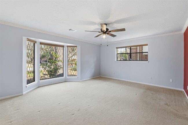 Building Photo - 3718 Wildwood Ridge Dr