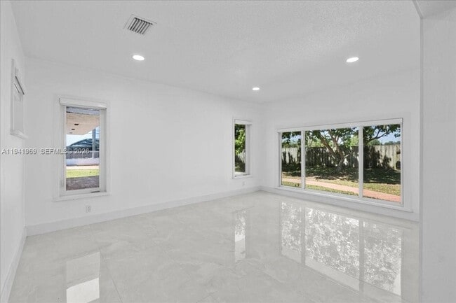 Building Photo - 24555 SW 167th Ave