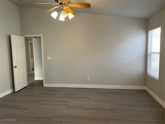 Building Photo - 1425 Dragon Rock Dr