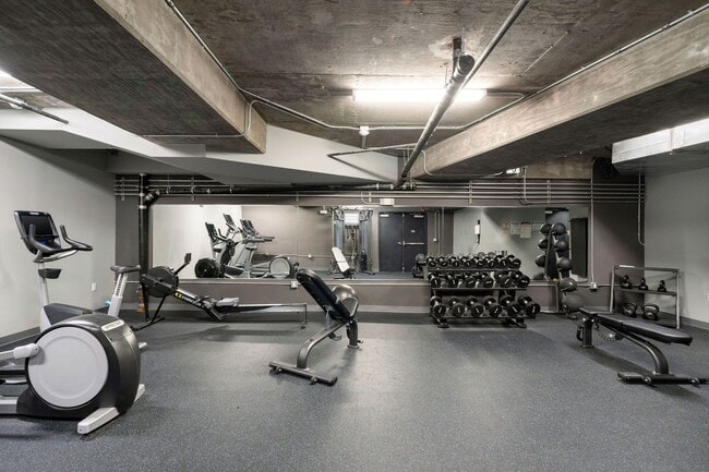 Building Photo - 5550 Bonner Ave