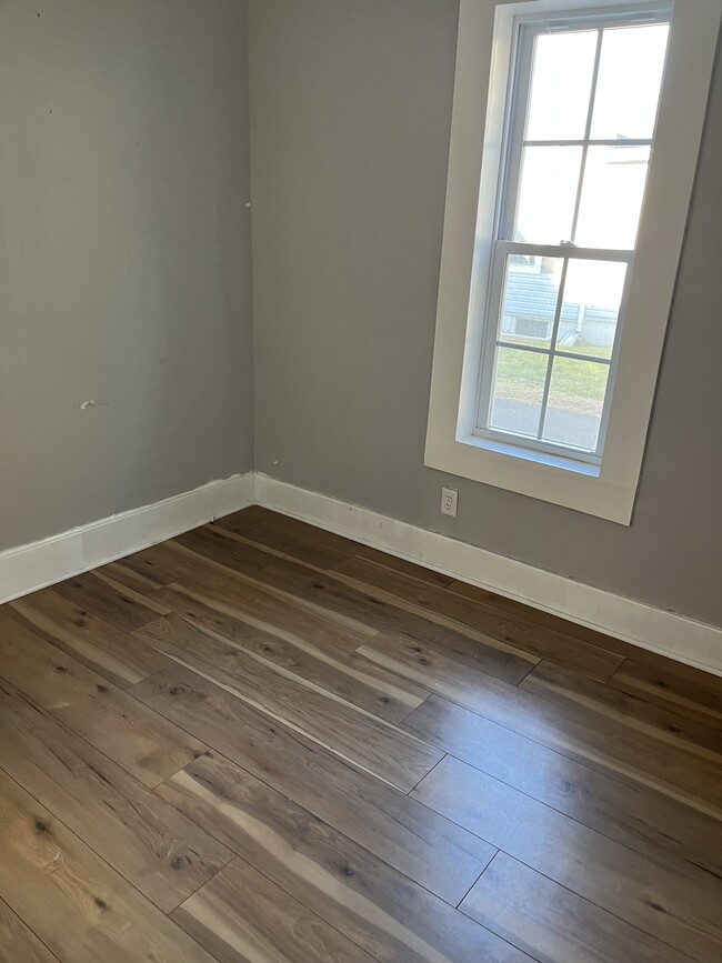 Building Photo - 127 Jefferson St