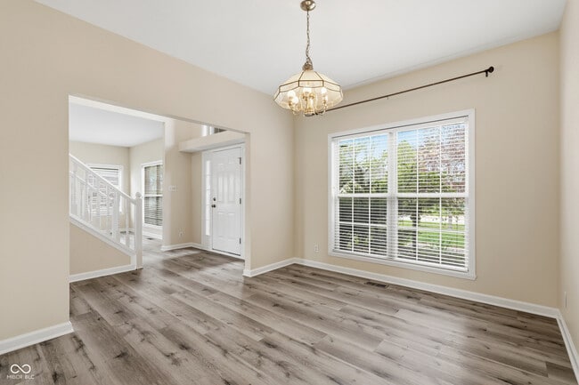 Building Photo - 4091 Huntsman Dr