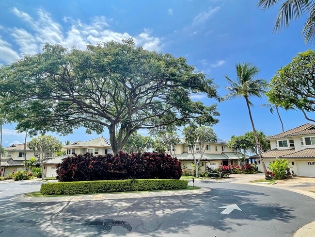 Building Photo - Front Row in KAI MALU, WAILEA, LUXURY 3bed/2.5bath Townhome with Unobstructed Panoramic Ocean Vie...