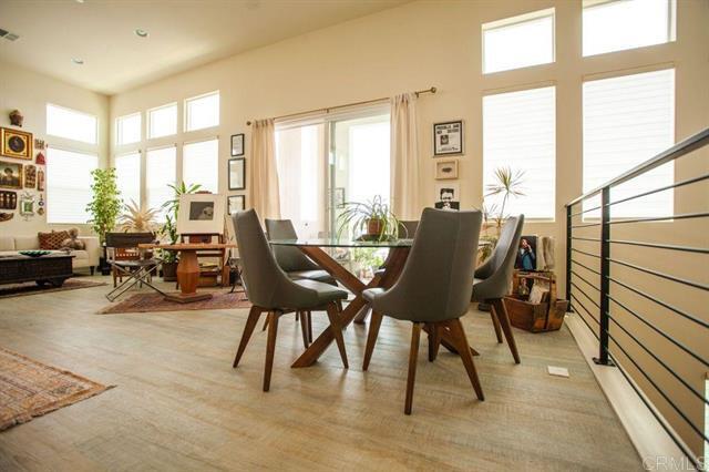 Building Photo - 2048 Foxtrot Lp