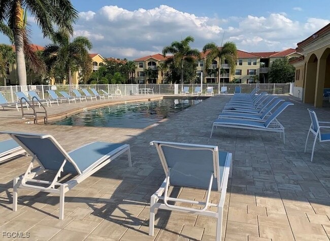 Building Photo - 4105 Residence Drive