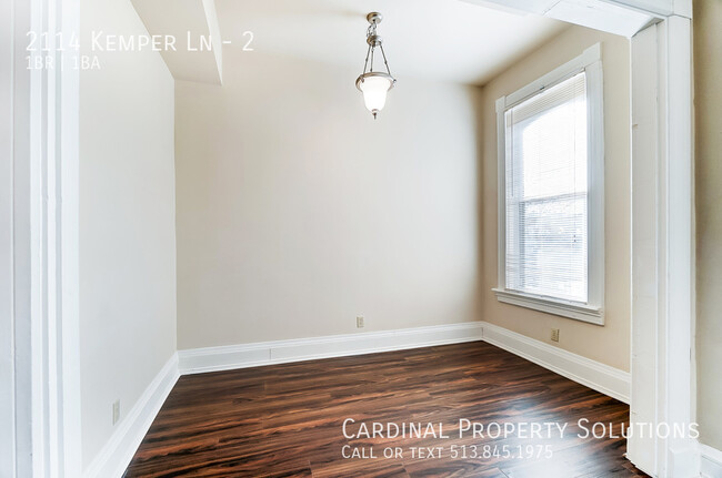 Building Photo - Charming Victorian 1-Bedroom Condo in Waln...