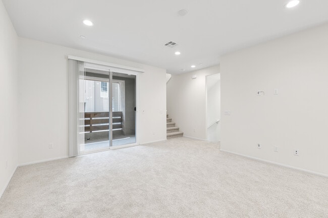 Building Photo - 7398 Solstice Pl