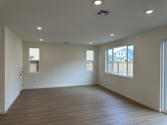 Building Photo - Come Tour This Beautiful Brand New 4-Bedro...