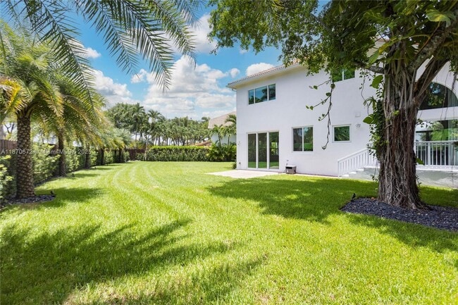 Building Photo - 5920 NW 111th Ave