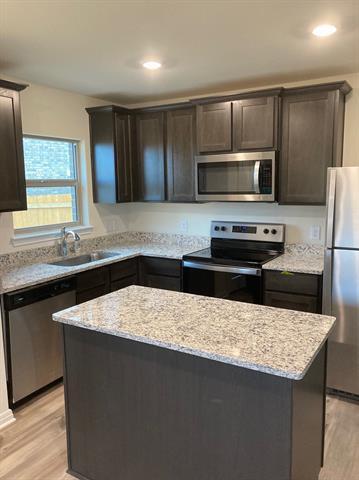 Building Photo - 151 Bandana Cir