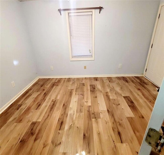 Building Photo - 1130 Lee Whatley Dr