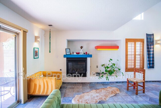 Building Photo - 3504 Yippee Calle Ct NW