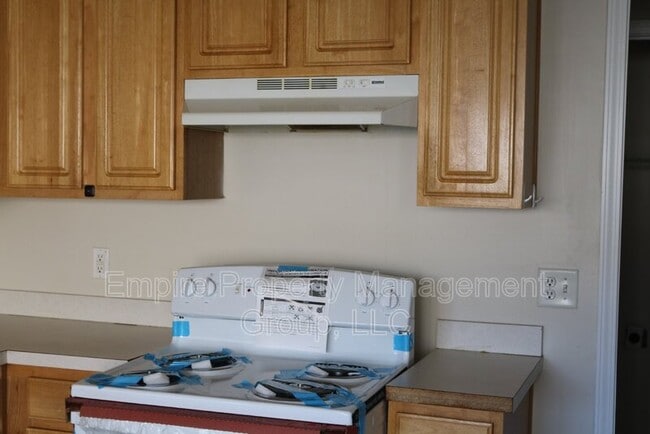 Building Photo - 341 Cane Brake Cir