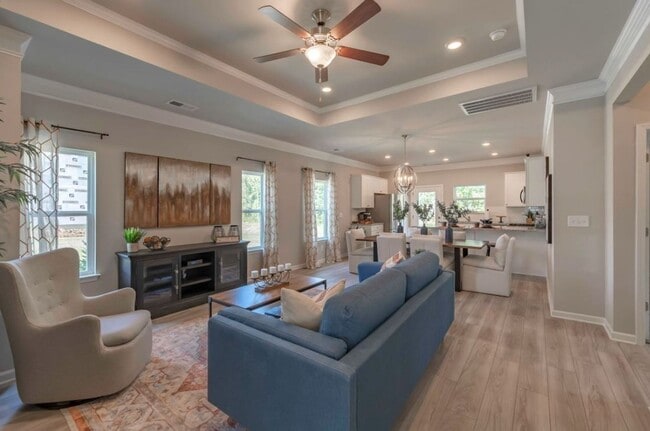 Building Photo - Single-Family Home for Lease below $2,000