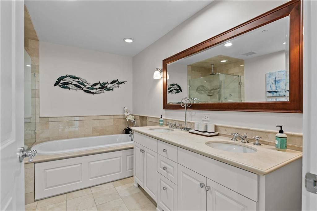 Building Photo - 1 Tower Dr