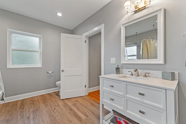 Building Photo - 1328 Enslow Blvd