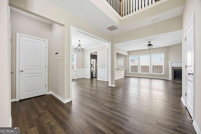 Building Photo - 2605 Runnymede Ct