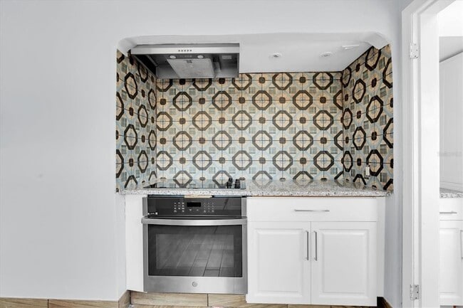 Building Photo - 1101 28th St N