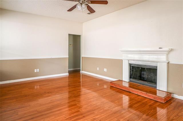 Building Photo - 4400 Park Creek Ct