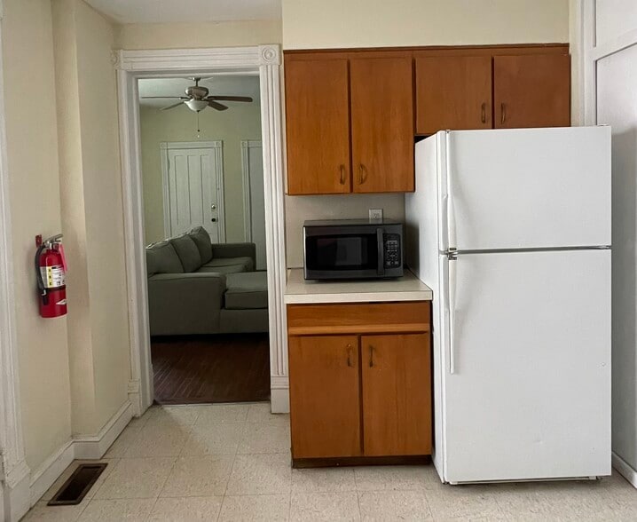 Kitchen - 18 Otsego St