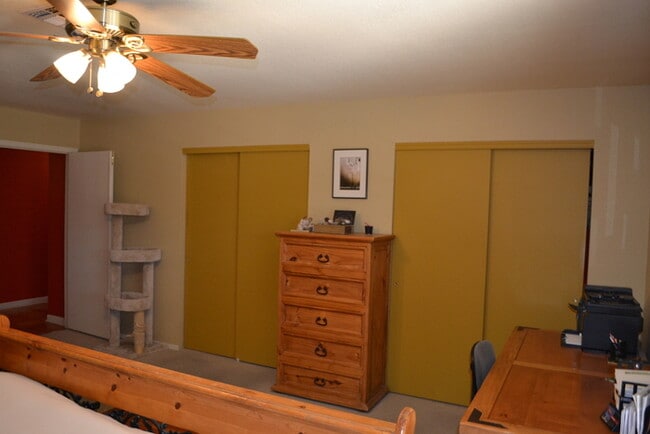 Building Photo - Bright & Spacious 3-Bedroom Tucson Rental with Low-Maintenance Backyard
