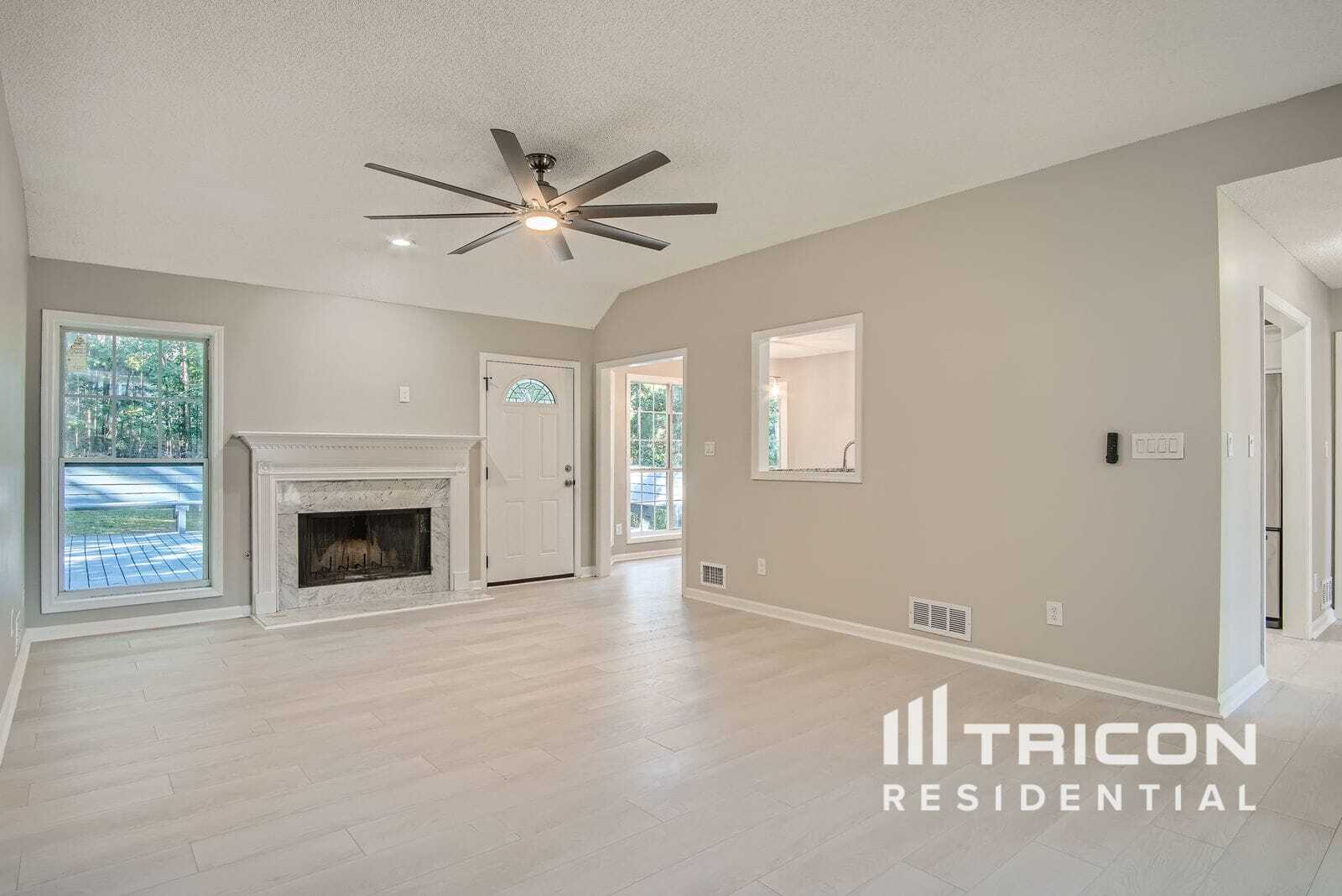 Building Photo - 222 Sawgrass Way