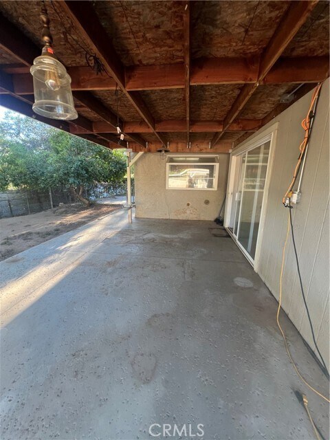 Building Photo - 6597 Sandy Ln