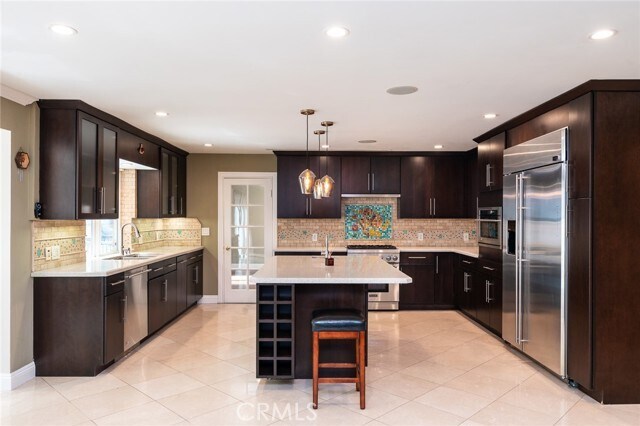 Building Photo - 3435 Oakmont View Dr