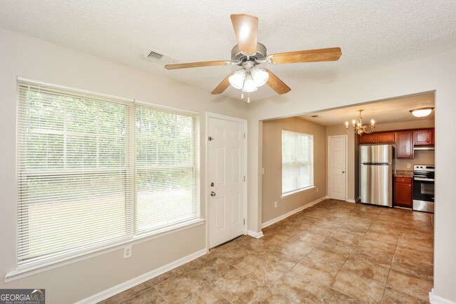 Building Photo - 3076 Broadleaf Trail Rd