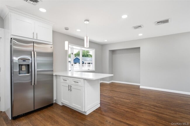 Building Photo - 258 Gilling Rd