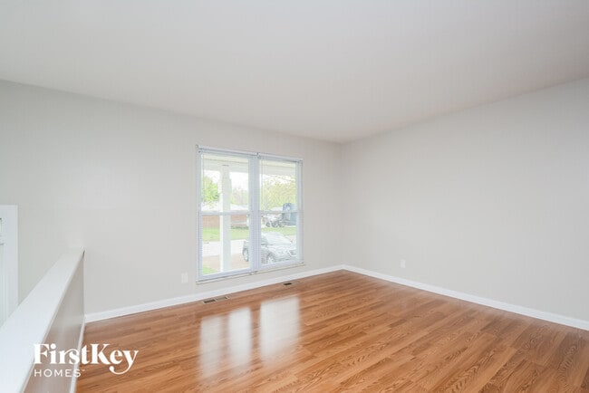 Building Photo - 1244 Marchi Dr